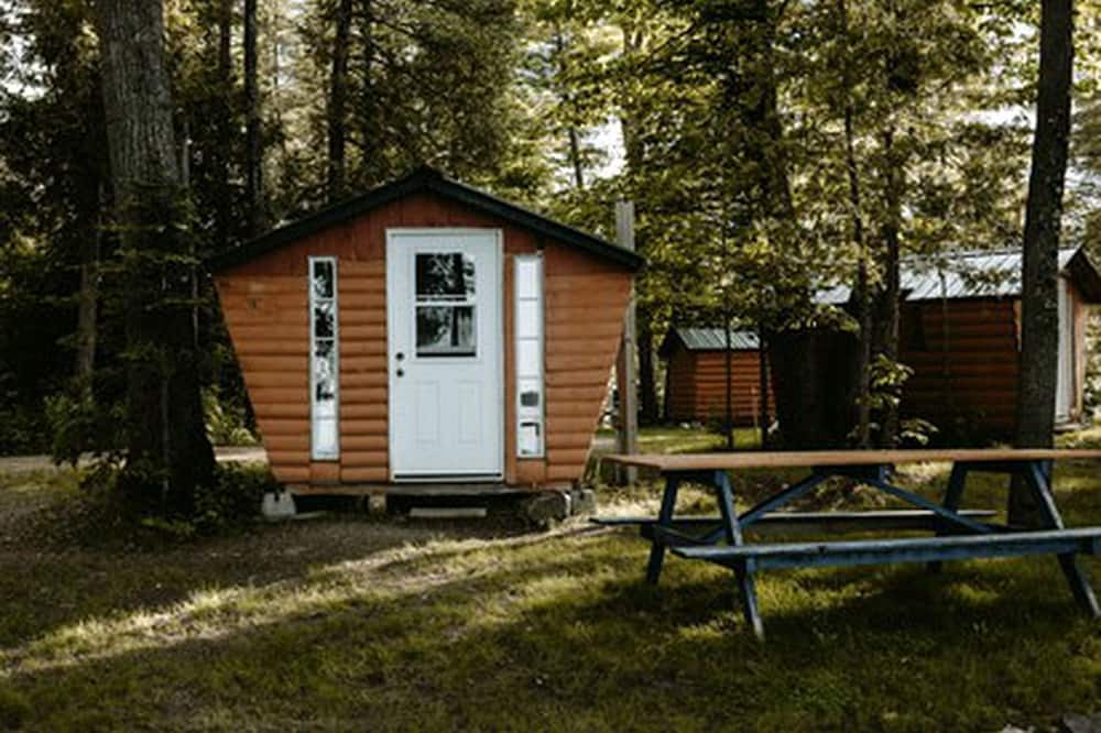 Killaloe Cabin | Golden Lake Glamping Cabin, Ideal to Discover the Ottawa Valley