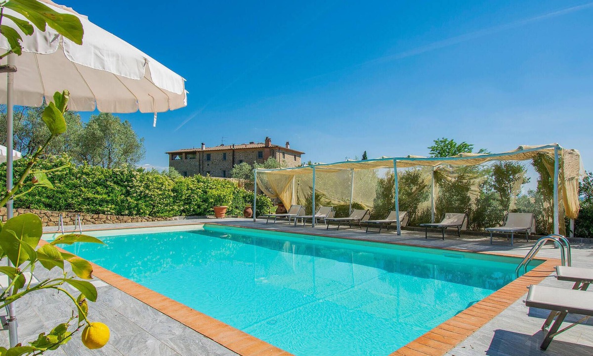 Larciano Apartment | Gorgeous apartment in Lamporecchio with WiFi