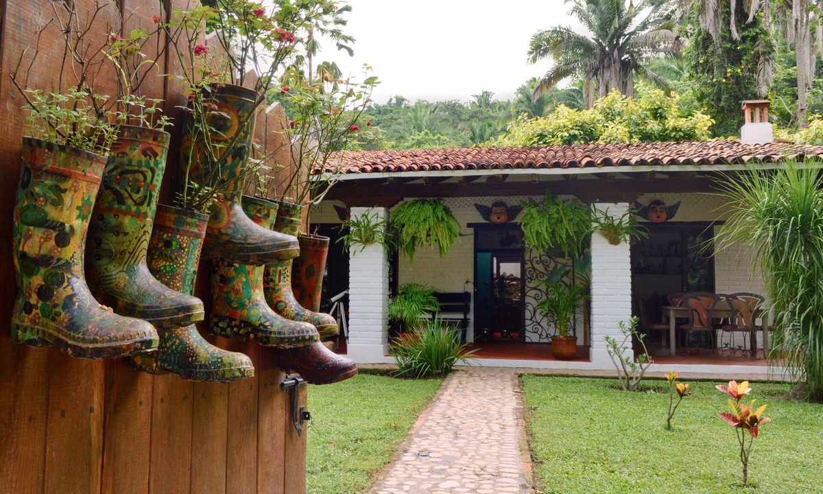 Las Glorias House | Hacienda Tabachines/Tropical Mexican Space. (Eco - Habitat)