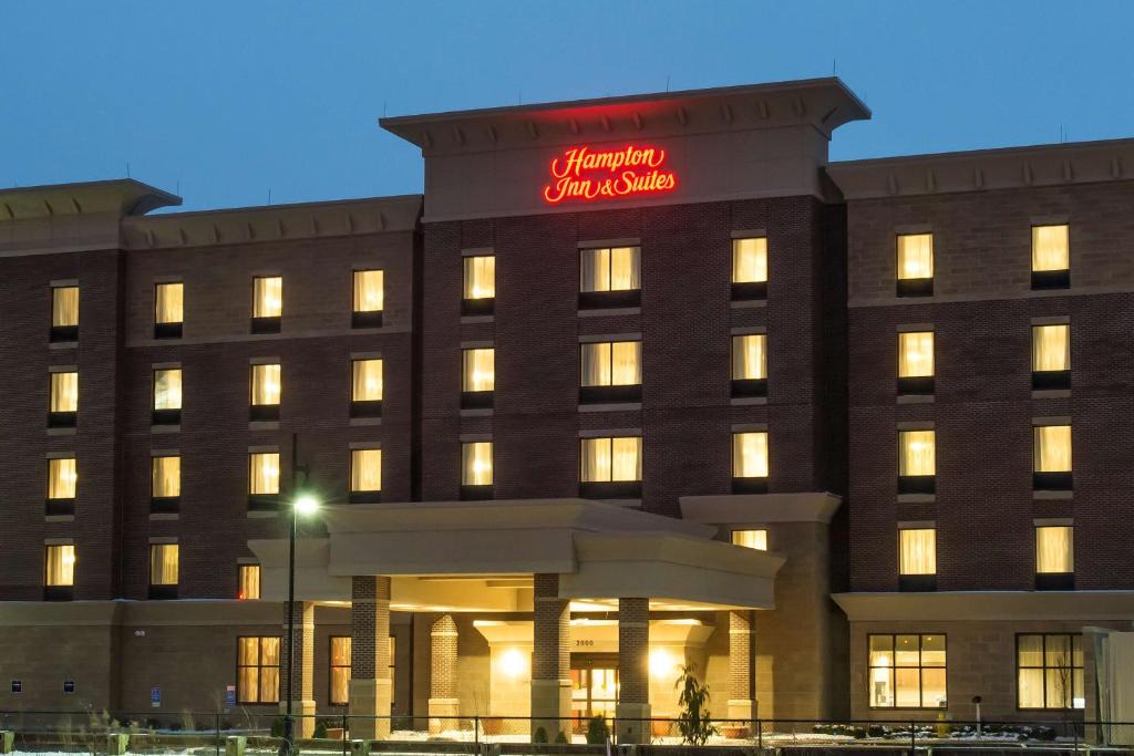 Kenwood Hotel | Hampton Inn & Suites - Cincinnati/Kenwood, OH