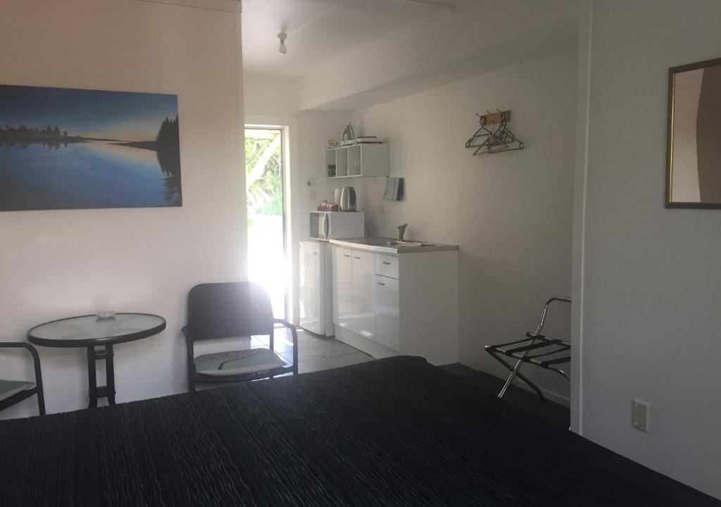 Coromandel Hotel | Harbour View Motel