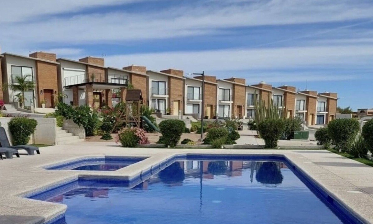 Hermosillo Villa | Hermosa Villa con Vista al Campo de Golf