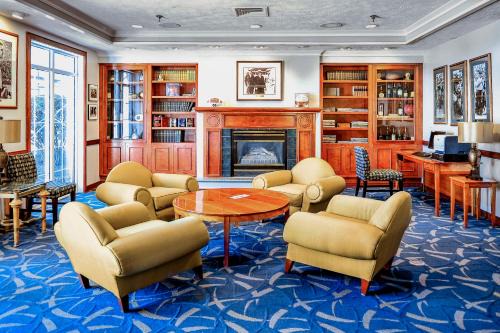 Mishawaka Resort | Hilton Vacation Club Varsity Club South Bend, IN