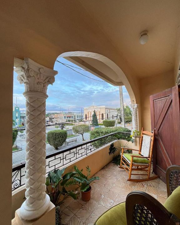 Manati Apartment | Historic home in Manati