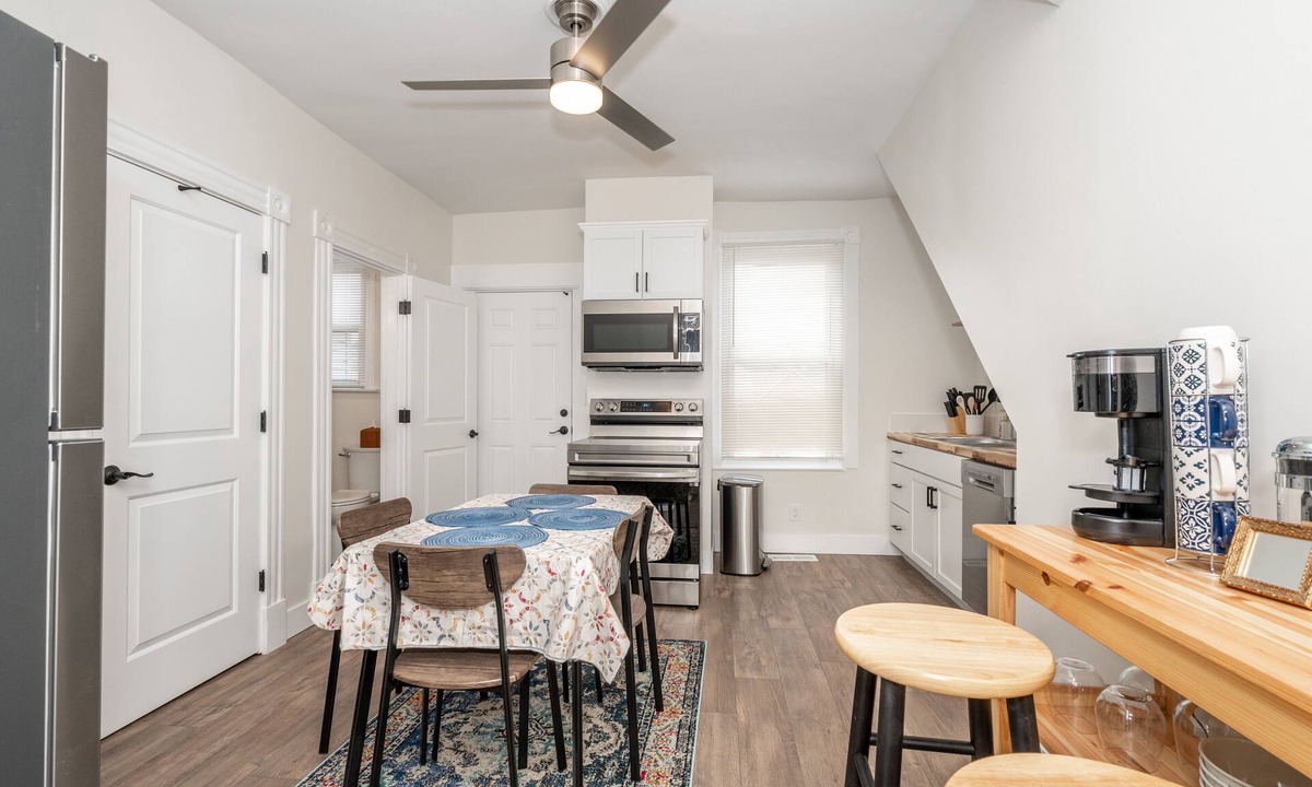 Ludlow Condo | Historic Ludlow | Walk to the kids park