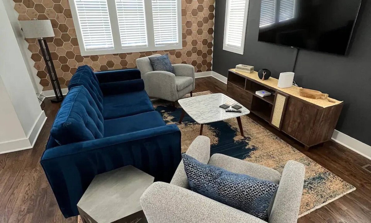 North Nashville House | Home in North Nashville that's centrally located to all things Nashville!