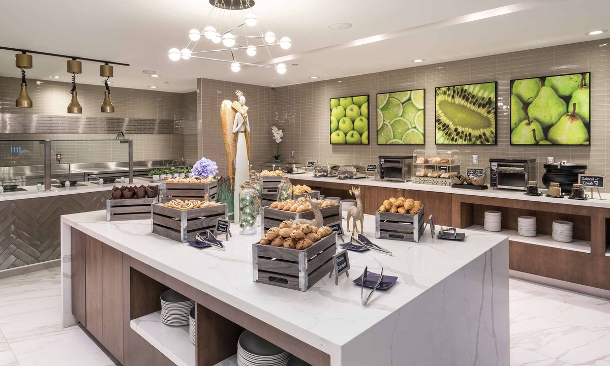 Byward Market - Parliament Hill Hotel | Homewood Suites by Hilton Ottawa Downtown