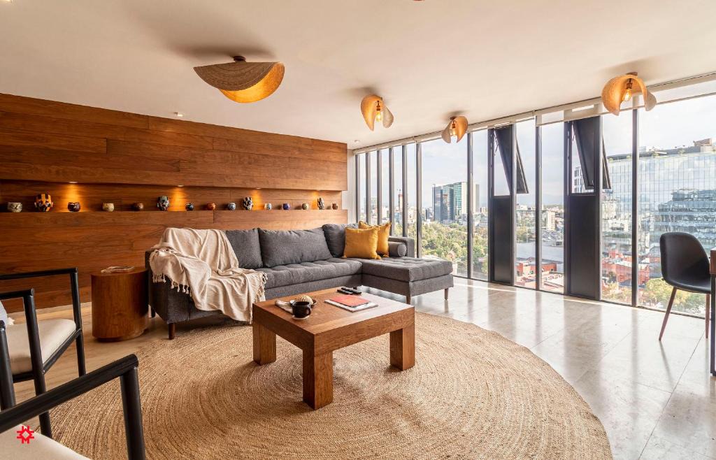 Los Morales Apartment | Horacio by Kukun