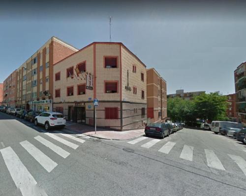 San Sebastian de los Reyes House | Hostal Juan XXIII
