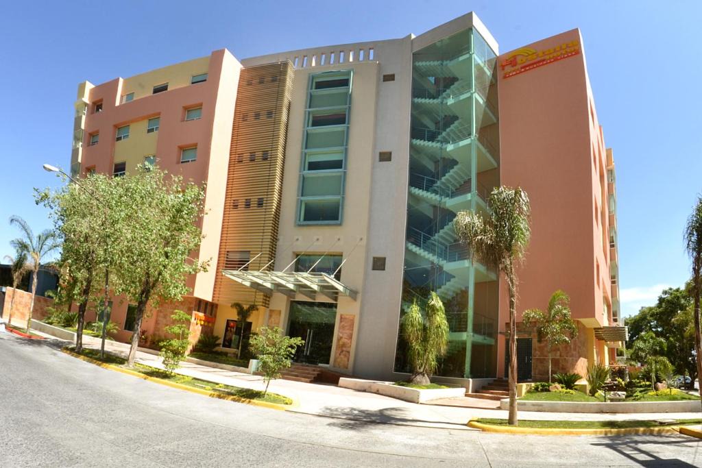 Zona Expo Hotel | Hostalia Hotel Expo & Business Class