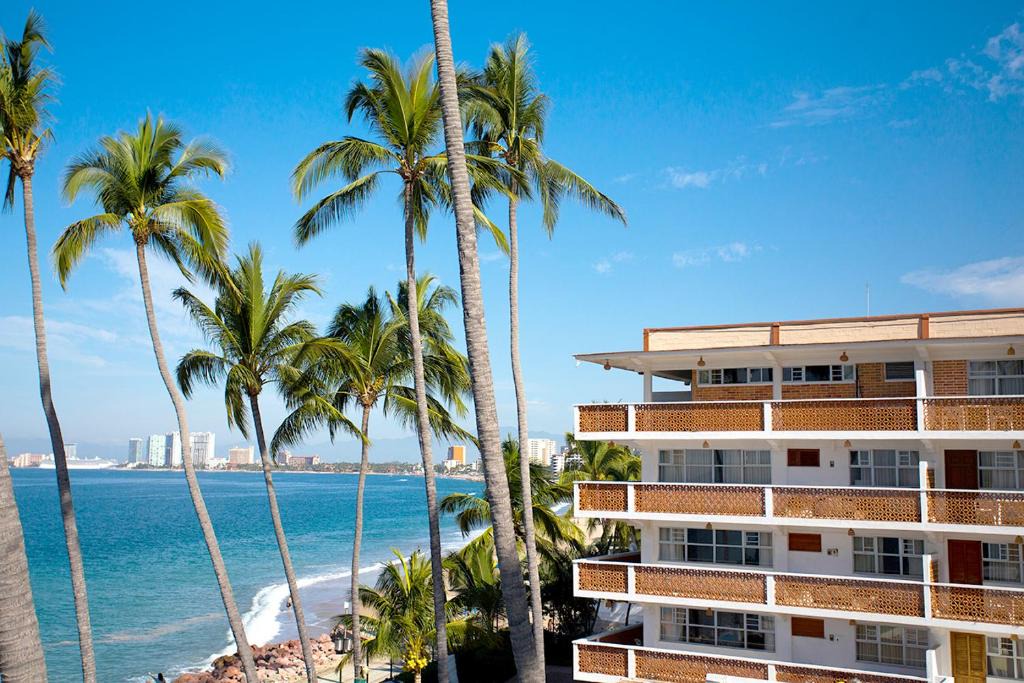 Downtown Puerto Vallarta Hotel | Hotel Rosita