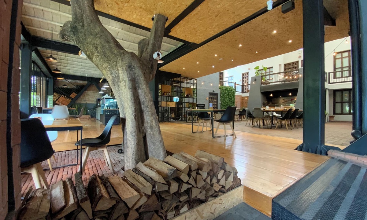 San Sebastian Tutla Hotel | Hotel Rustiko