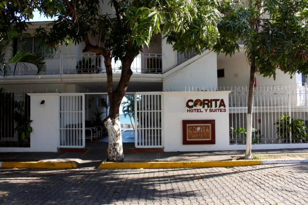 Bucerias Hotel | Hotel y Suites Corita