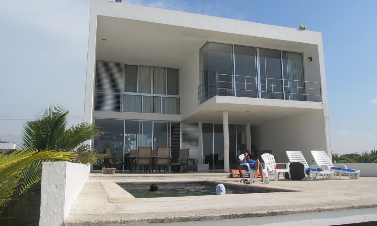 San Benito House | House Beach Front Superb Ocean View Hi Speed WiFi Unlimitd Fresh Water Free call