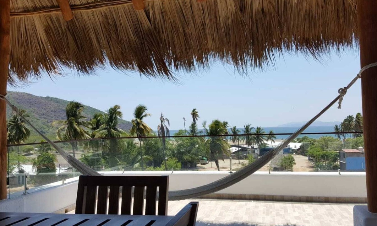 Barra de Potosi Villa | Huge Villa with Pool, Rooftop Deck, and Beach Views