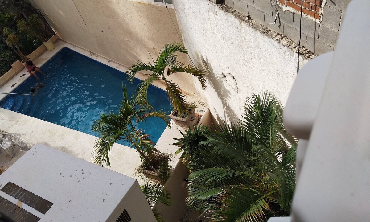 Club Deportivo Apartment | IOW4© COMPARTIR VIAJES EN ZONAS DE LUJO EN COLIVING SOLO PARA VIAJEROS ATREVIDOS