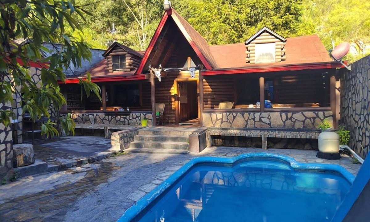 Santiago Cabin | La Doña" Cabin