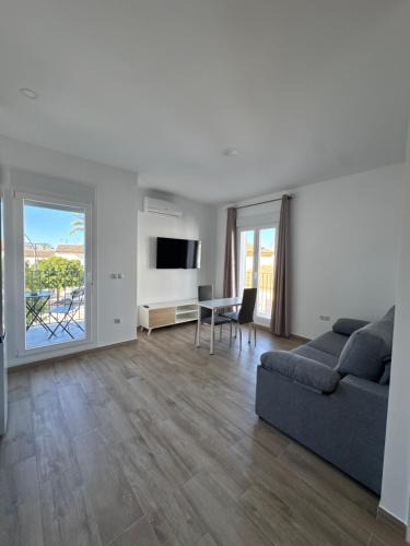 El Cuervo de Sevilla Apartment | La Plaza Apartments