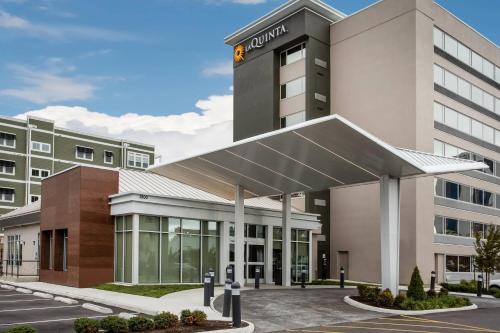 La Quinta | Northeast Virginia Beach