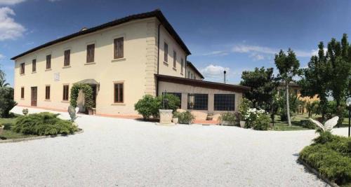 Campi Bisenzio Hotel | La Rosa Garden