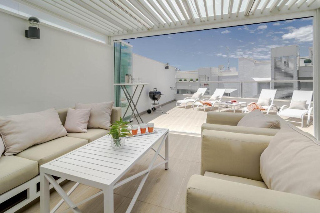 San Pedro de Alcantara Apartment | LAB5- Modern3 bedroom penthouse San Pedro