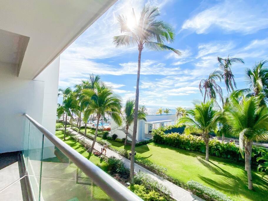 Las Glorias Apartment | Large Beach Front 2bed/2bath Condo: Save $50+/nt!