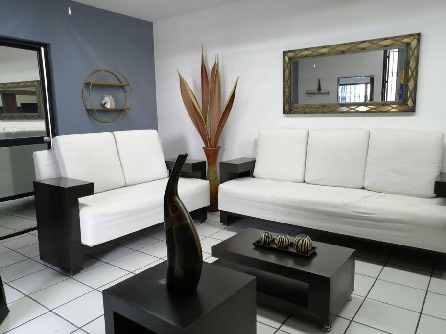 Zapopan Apartment | Las águilas