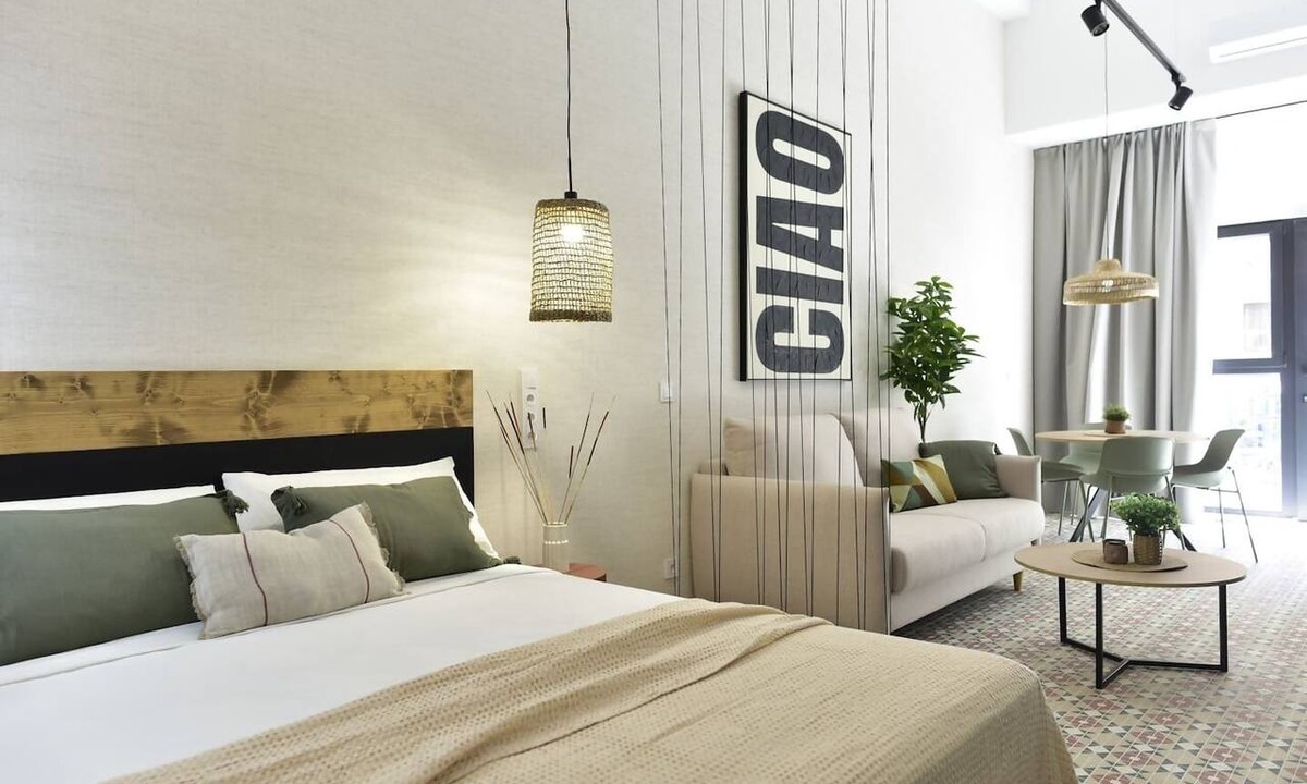 La Petxina Apartment | Loft-style studio in La Petxina
