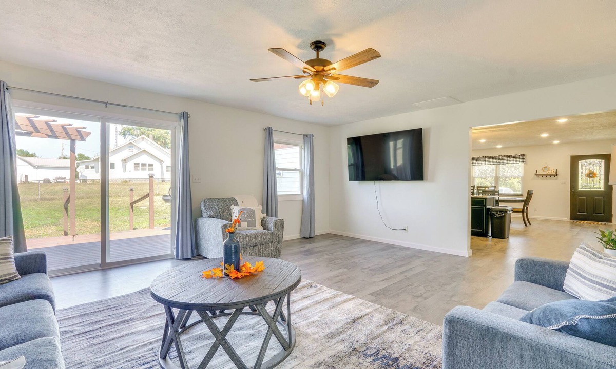 Logansport House | Logansport Home w/Deck: 4 Mi to Downtown!