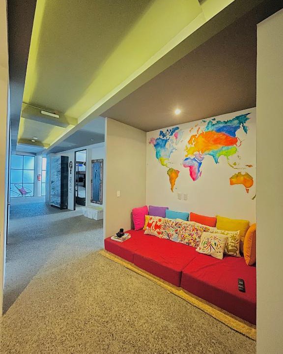Romantic Zone Hostel | Los Muertos Hostal