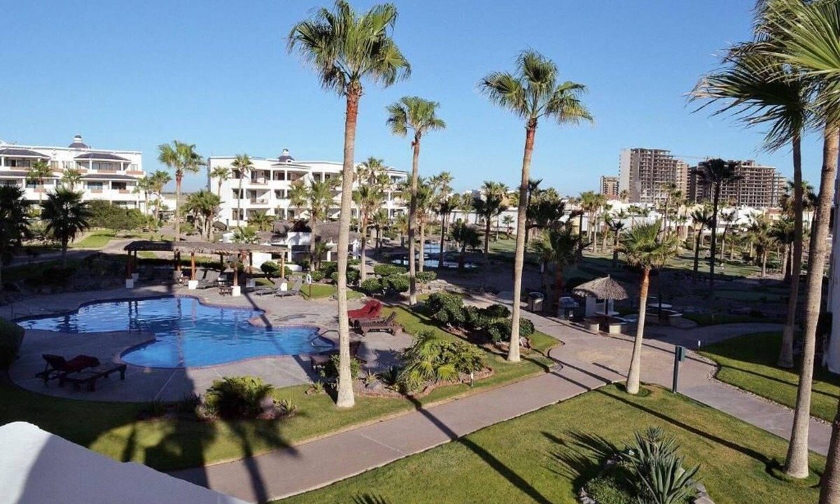 Sandy Beach Condo | Lovely 3-bedroom Condo with pool D 201