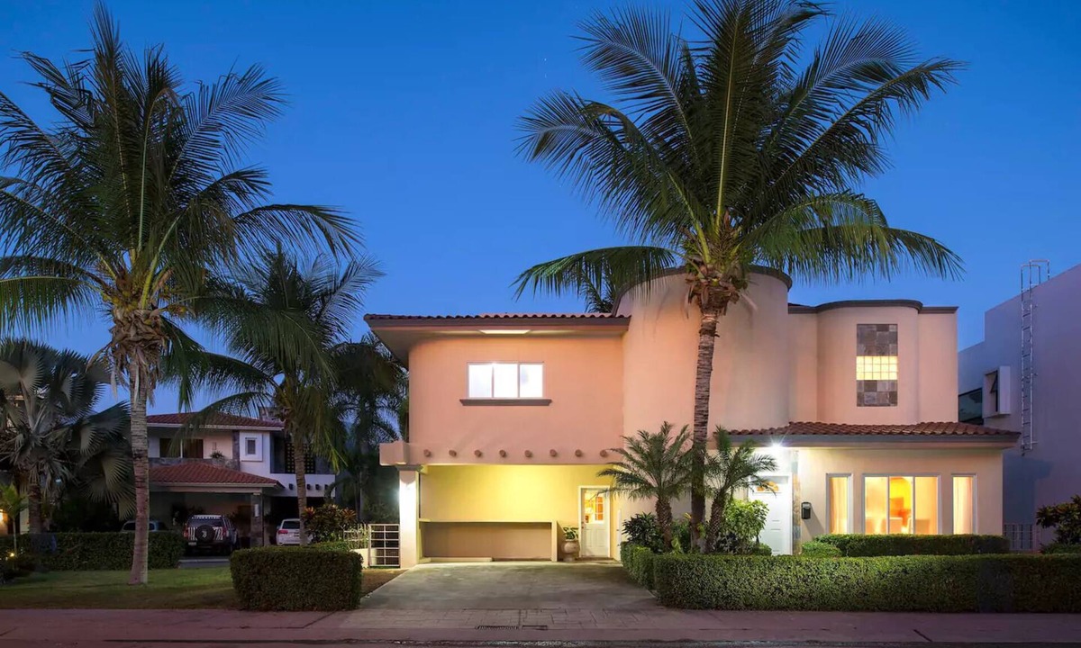 Nuevo Vallarta House | Luxurious Home in Vallarta, Residencial el Tigre