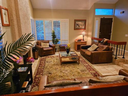 Laguna Hills House | Luxurious Room available in a charming 5bdr house