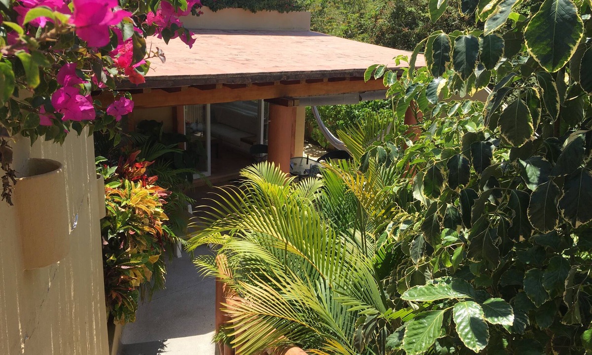 Ixtapa - Zihuatanejo Condo | Luxury And Peaceful Little Condo With Direct Access To The Beach
