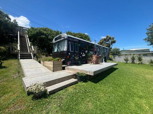 Castlecliff House | Luxury Beach Bus