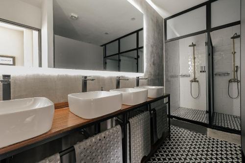 Benito Juarez Hostel | Luxury hostel shared mixed room