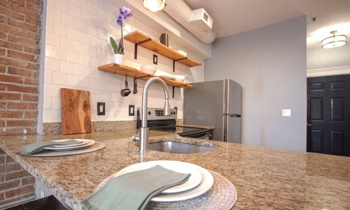 Salisbury Condo | Luxury loft in historic downtown Salisbury