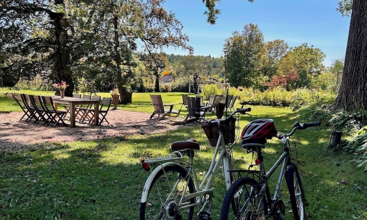 Sheffield House | Luxury, Romantic, Timeless Berkshires: Sleeps 18!