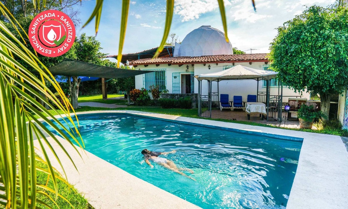 Chiconcuac House | Mandala House | colorful and bright w/ Pool