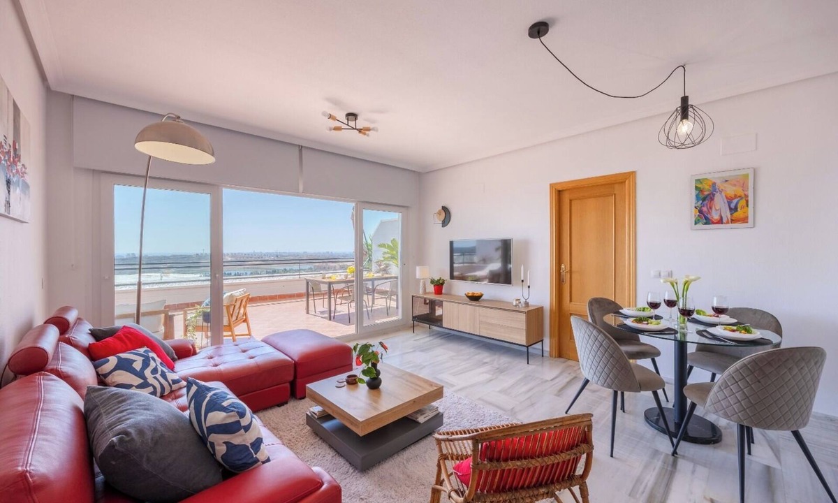 Hoya de los Patos Apartment | Mediterranean & golf dreams