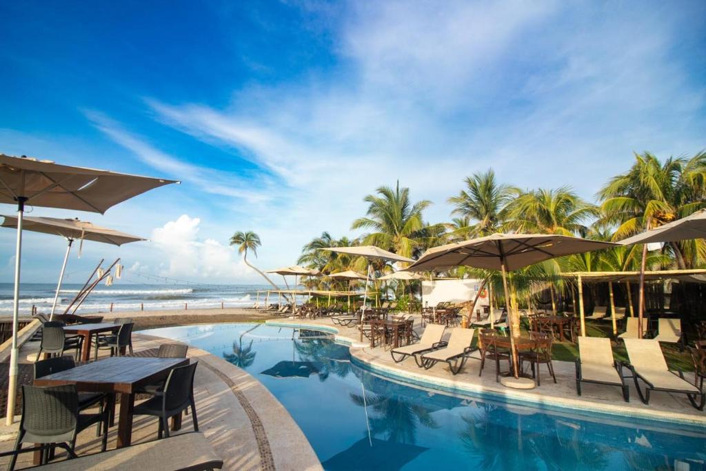 Barra Vieja Hotel | Mishol Bodas Hotel & Beach Club Acapulco Diamante