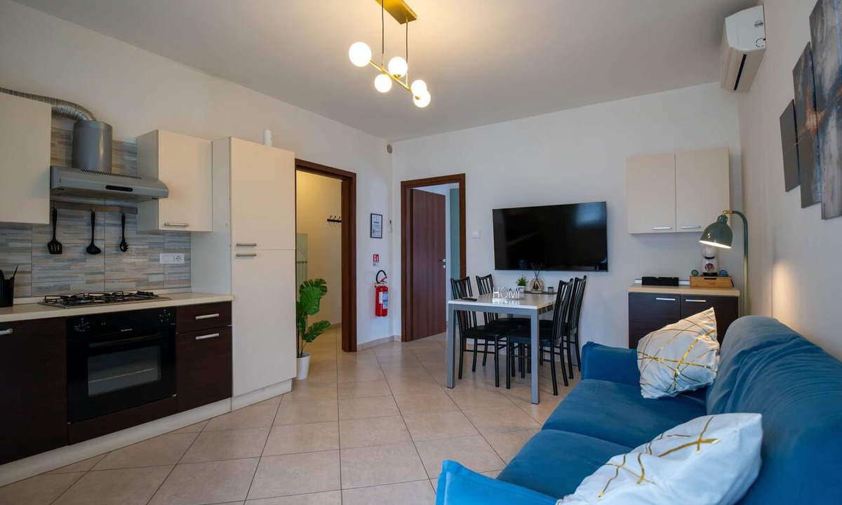 Camposanto Apartment | [Modena & Bologna 30 min] Wifi and Free Parking