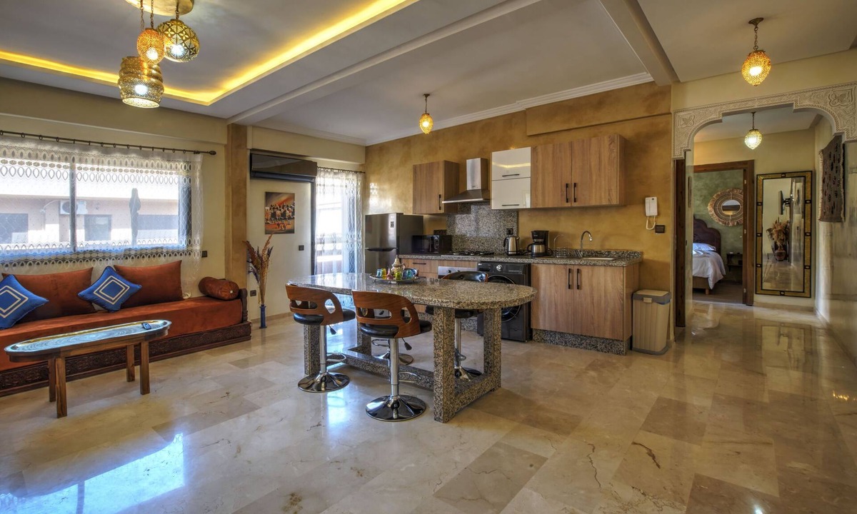 Hivernage Apartment | Modern apartment in Moroccan style