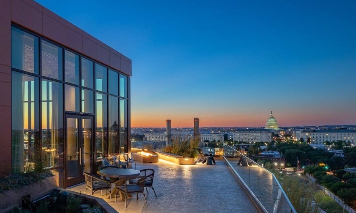 Capitol Hill Apartment | Modern Comfort | Spacious Apartments
