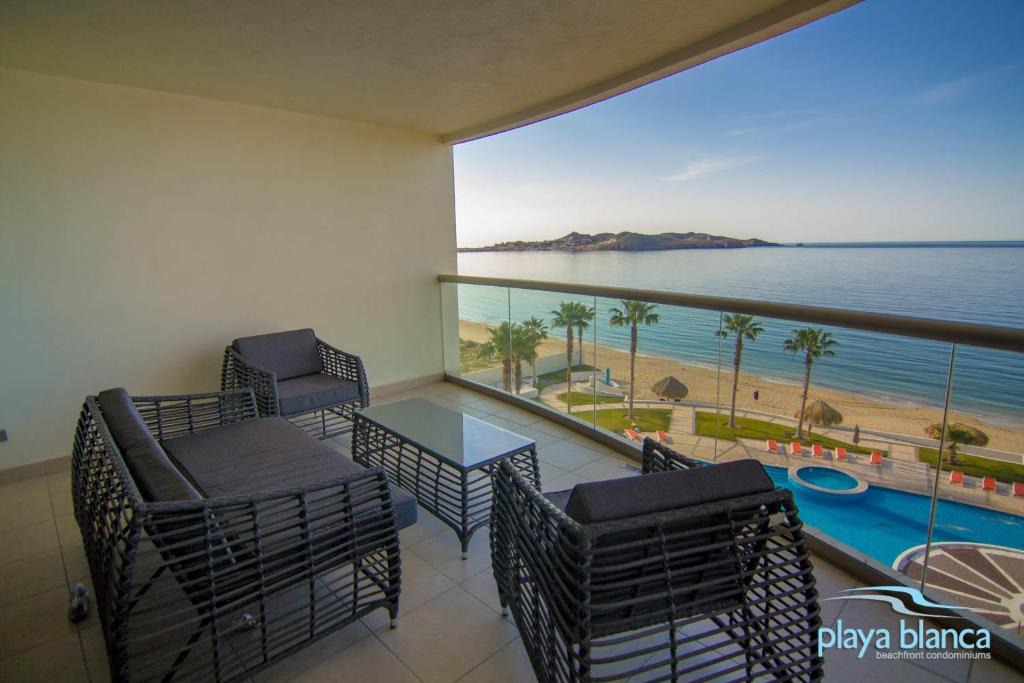San Carlos Apartment | Modern Ocean View Playa Blanca Condo