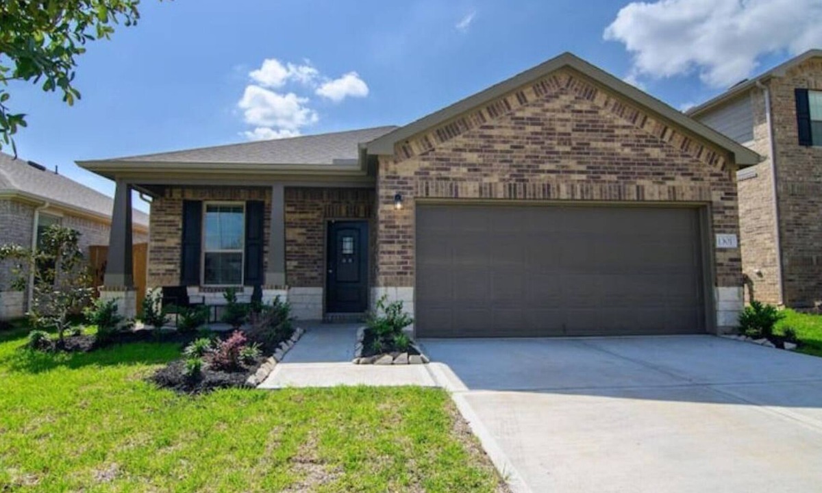 Katy House | Modern One Story Home Katy TX