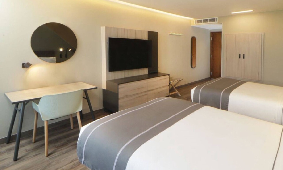Providencia Hotel | Modern Room for a Cultural Escape Near Ibero-American Library - 2 Units