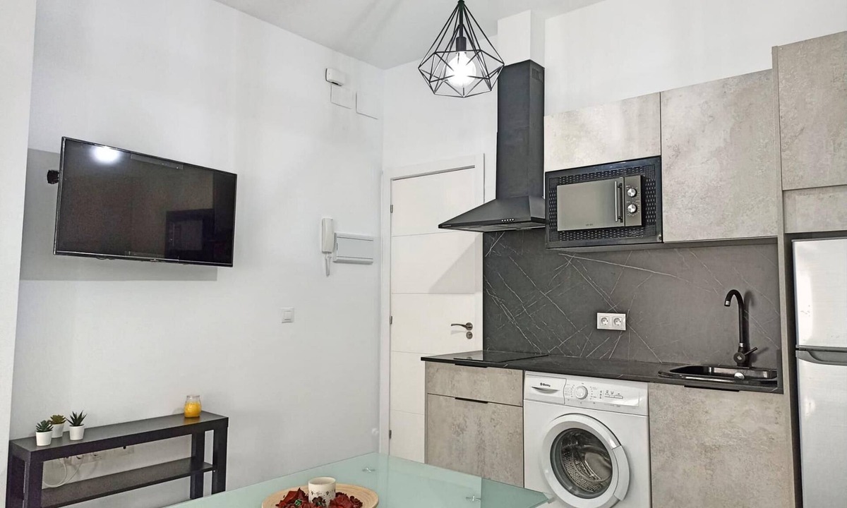 Ciudad Jardin Apartment | Modern study in Ciudad Jardin Córdoba