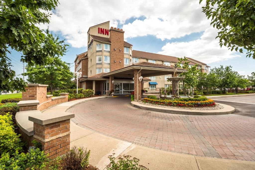 Airport Road Business Centre Hotel | Monte Carlo Inn Brampton