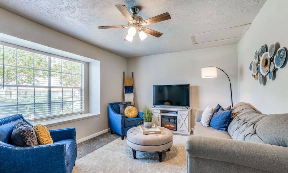 Grand Prairie Apartment | Mpressive Hideaway!